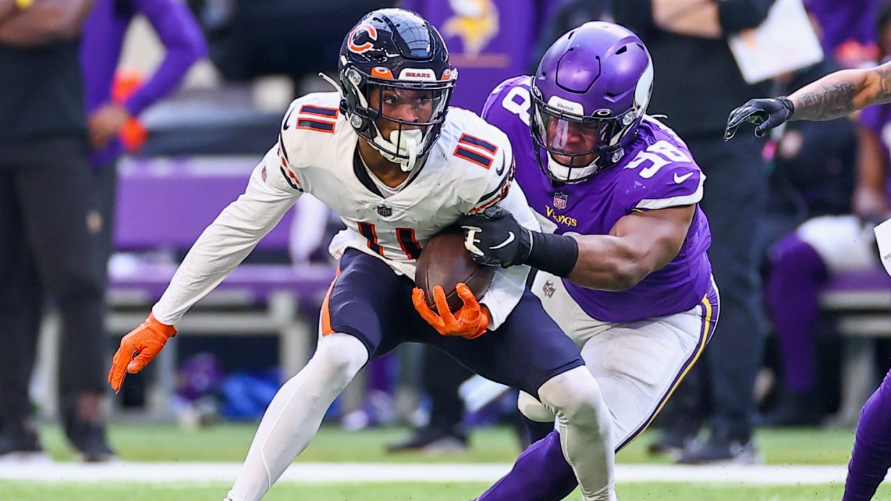 Minnesota Vikings vs. Chicago Bears  2022 Week 18 Game Highlights 