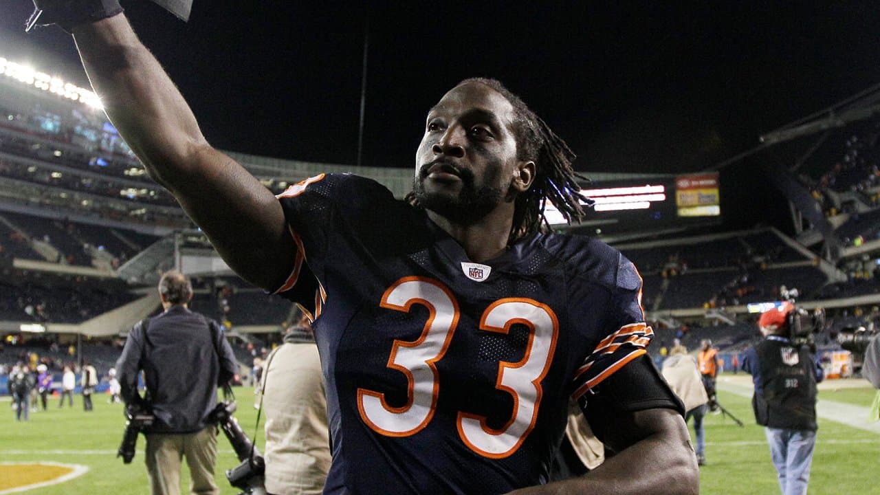 Matt Eberflus invited Peanut Tillman to Bears practice this spring