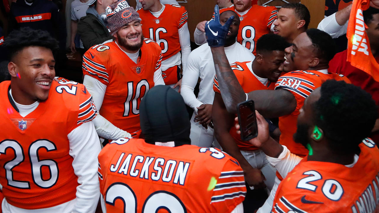 How the Bears' quiet locker room became 'Club Dub