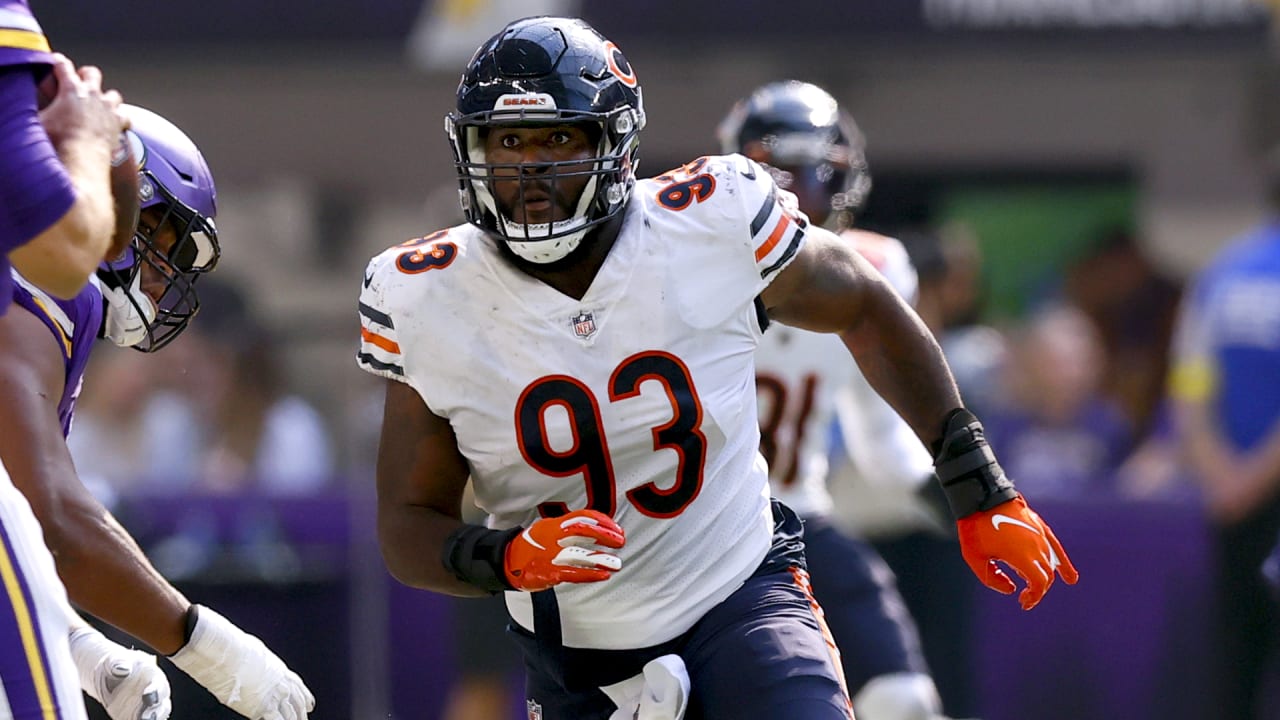 Jack Sanborn's stock continues to skyrocket as Bears fall to the Lions -  CHGO