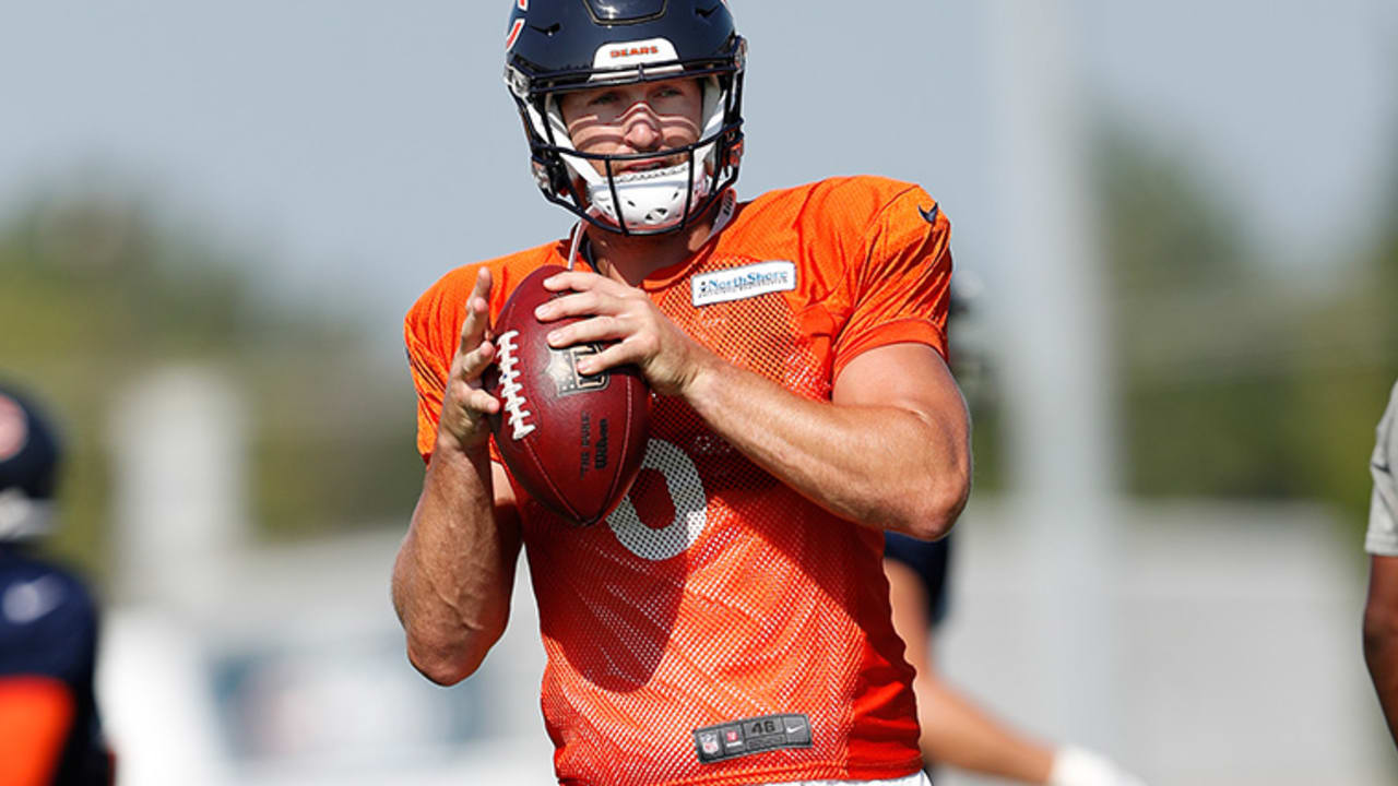 Chicago Bears rookie Whitehair quietly learning his job