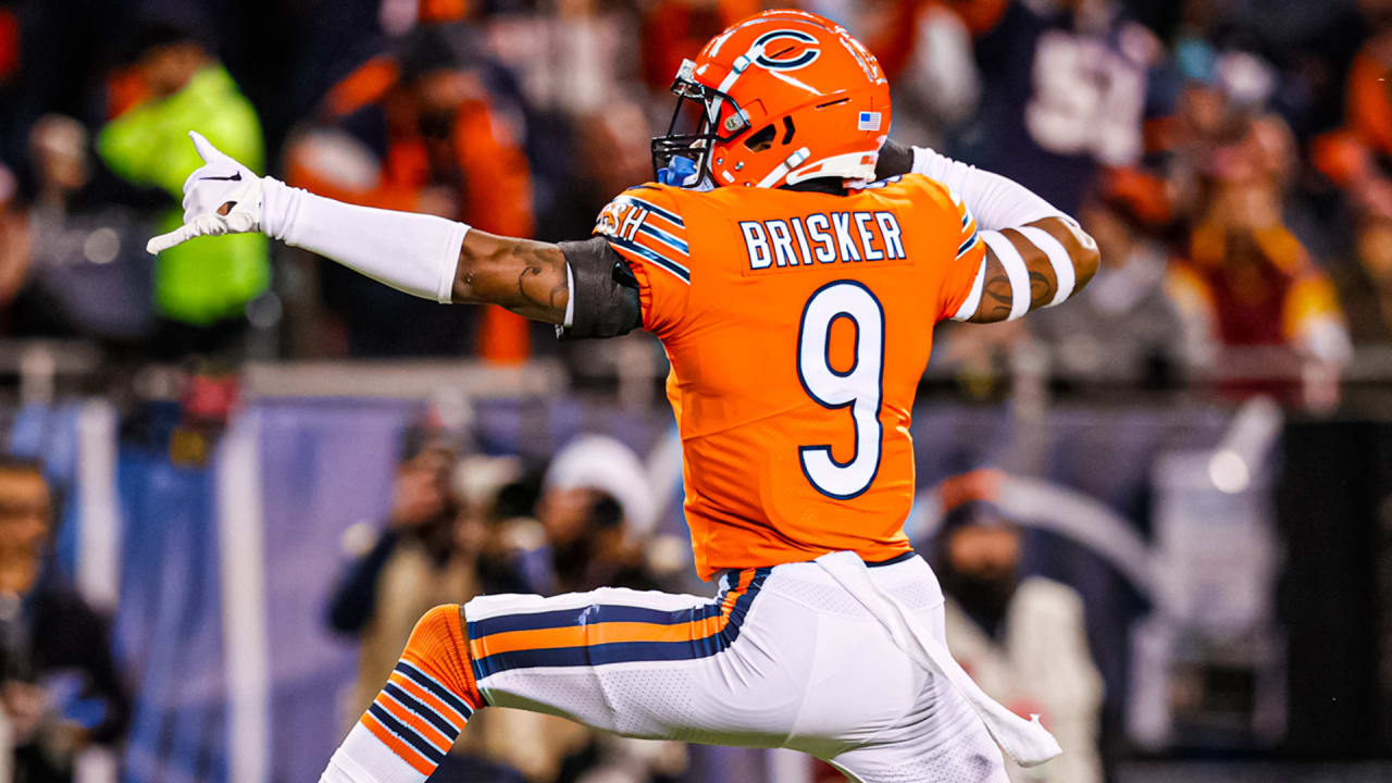 Jaquan Brisker of the Chicago Bears walks off the field before a game  News Photo - Getty Images