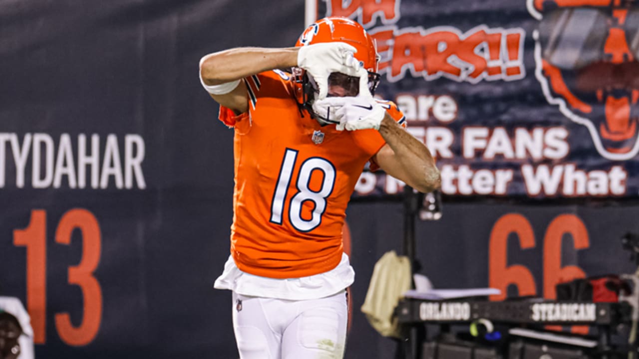 You can't draw it up much better': Justin Fields propels the Chicago Bears  to victory with 2 basic but energizing TD passes