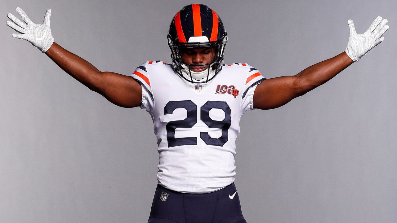 Bears unveil 1936 classic uniforms