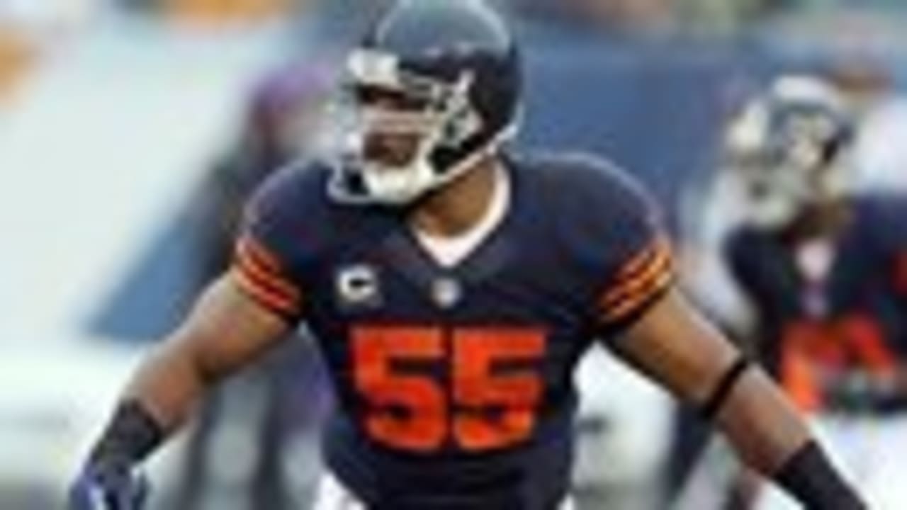 Bears Pro Bowl LB Lance Briggs hints at retirement