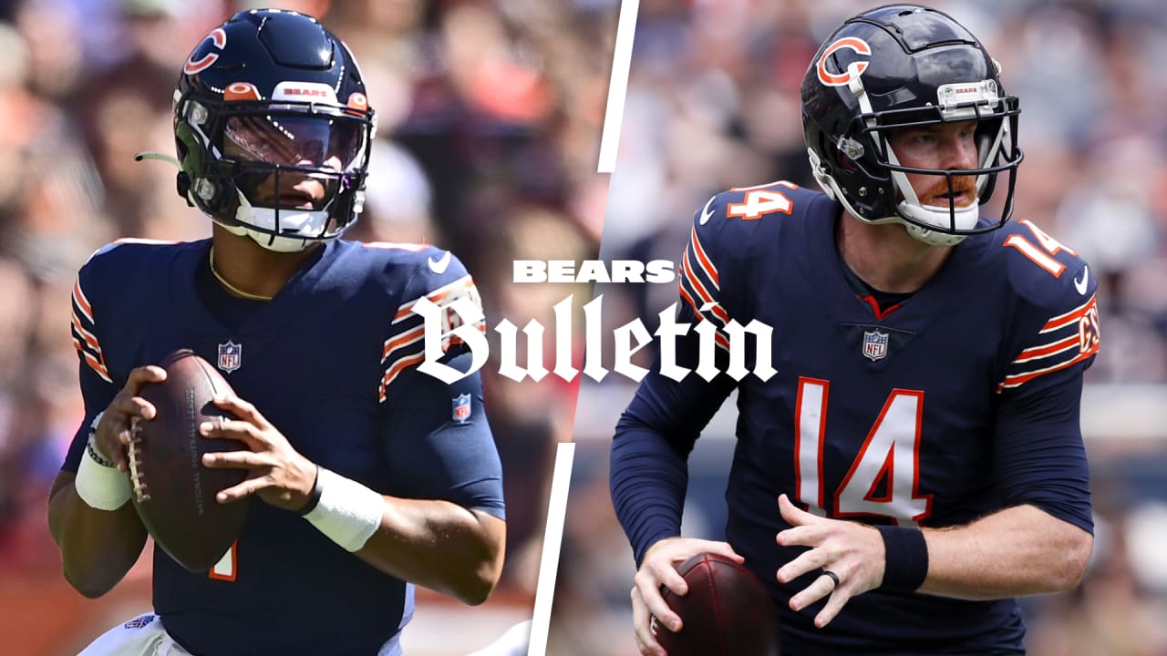 Chicago Bears quarterback Andy Dalton scrambles during the second half of  an NFL football game against the Cincinnati Bengals Sunday, Sept. 19, 2021,  in Chicago. (AP Photo/Nam Y. Huh Stock Photo - Alamy