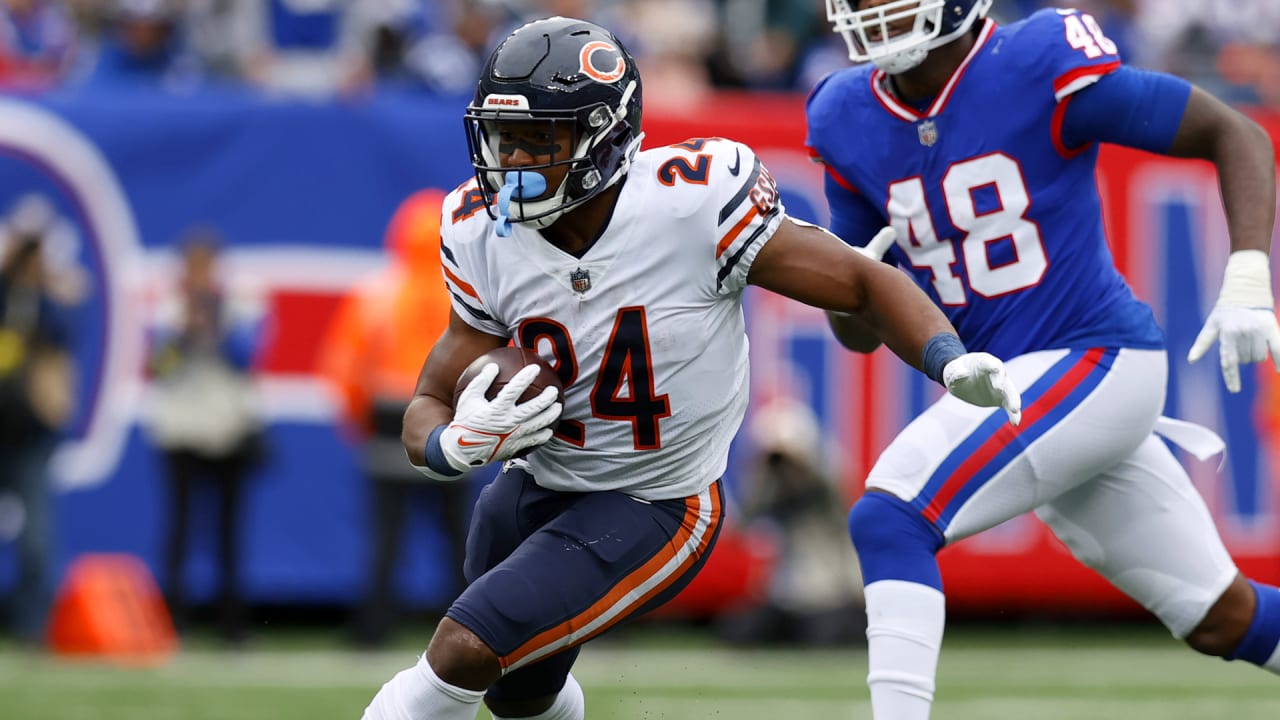 Khalil Herbert Every Run and Catch vs Denver Broncos, 2023 Week 4