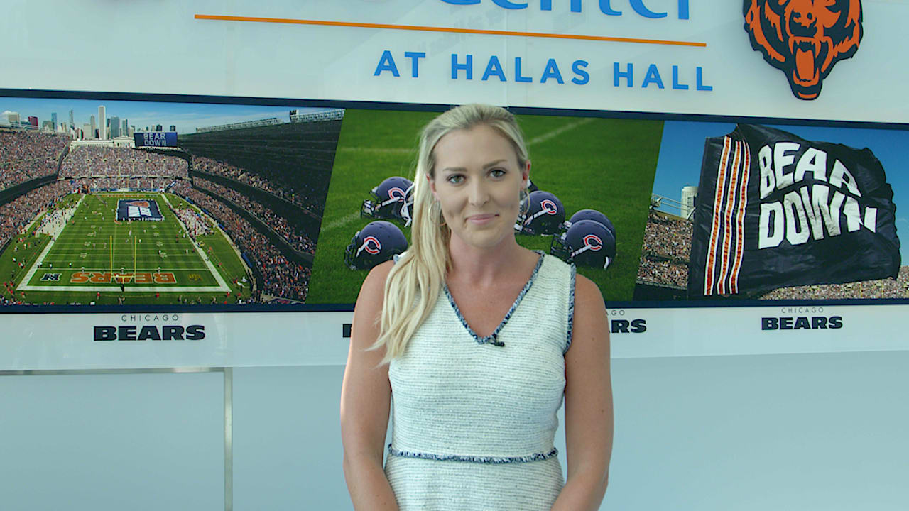 Tour Halas Hall