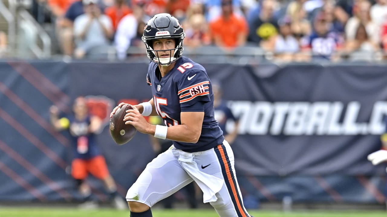 Chicago Bears quarterback Trevor Siemian (15) stands on the field