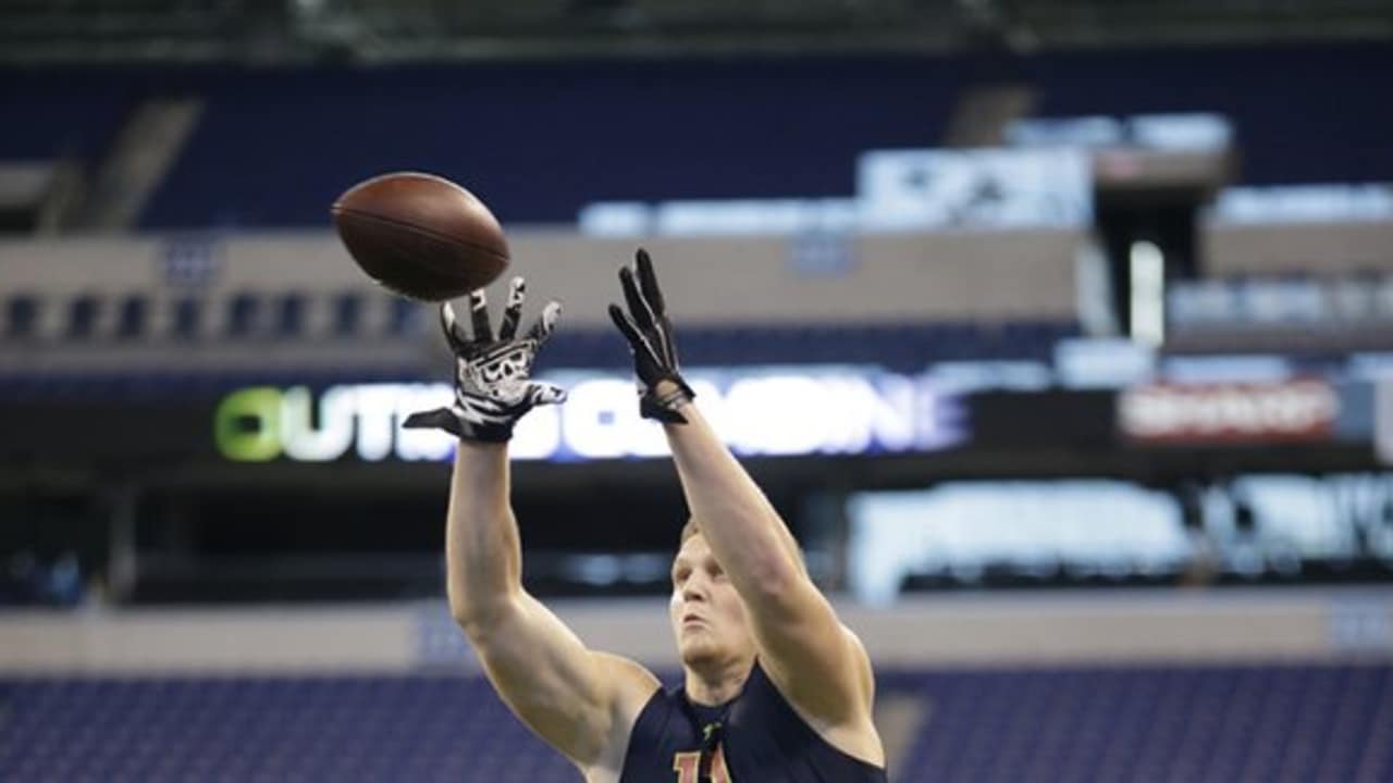 Combine workout Adam Shaheen