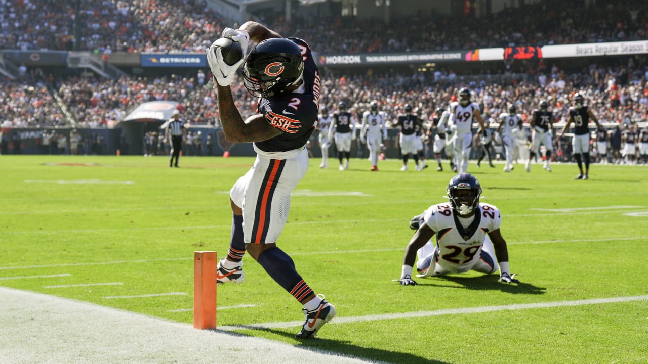 DJ Moore's 'legendary' touchdown gets Bears hyped for future – NBC