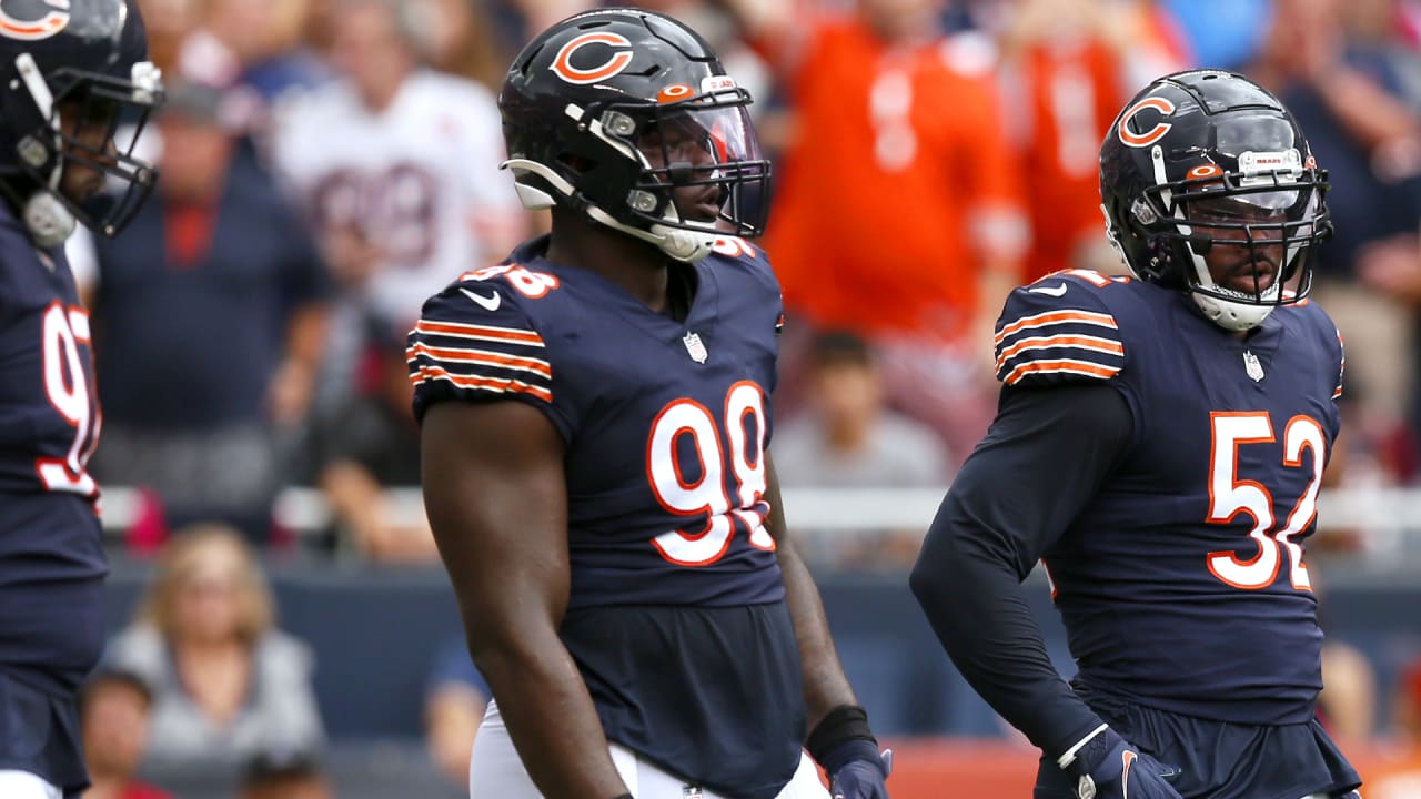 Chicago Bears defensive tackle Bilal Nichols (98) is seen in the team huddle  during pregame war …