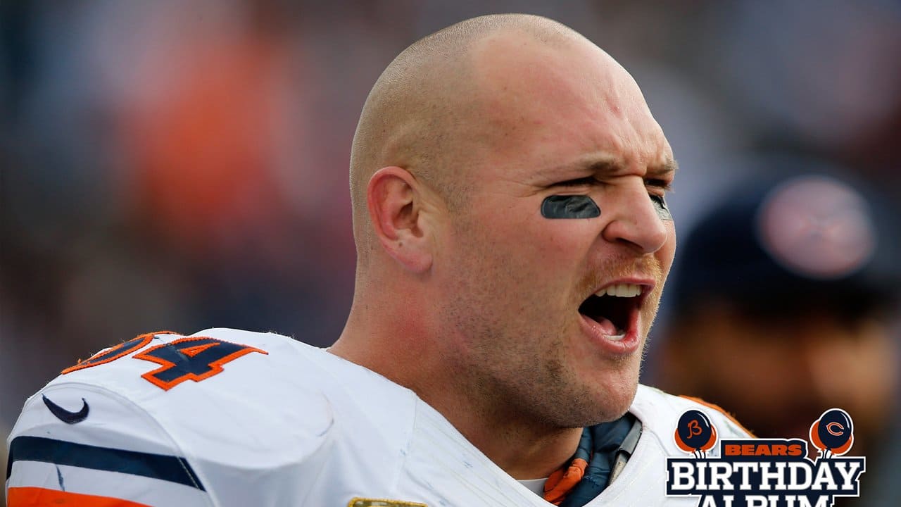 Celebrate Brian Urlacher By Remembering The Year the NFL Screwed Him