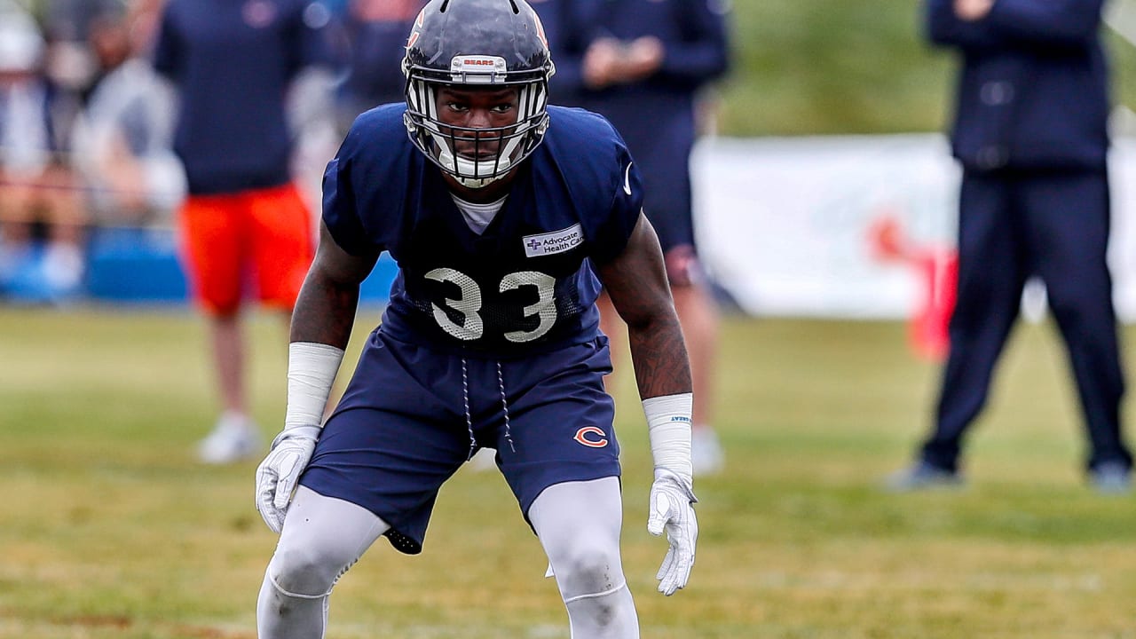 Chicago Bears training camp: Eric Kush keeping James Daniels on bench