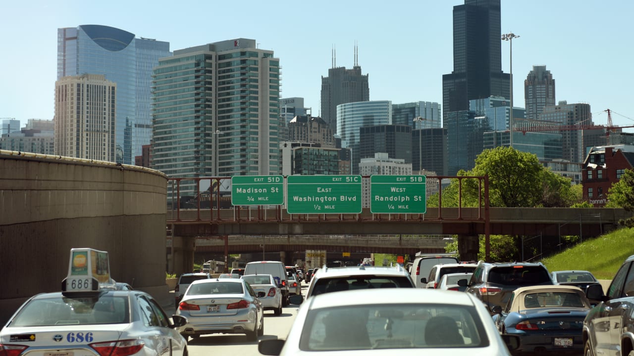 Everything you need to know to watch Bears-Packers at Soldier Field or  Grant Park