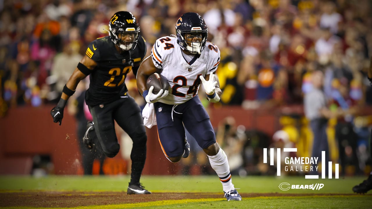 Gameday Gallery: Bears Vs. Commanders