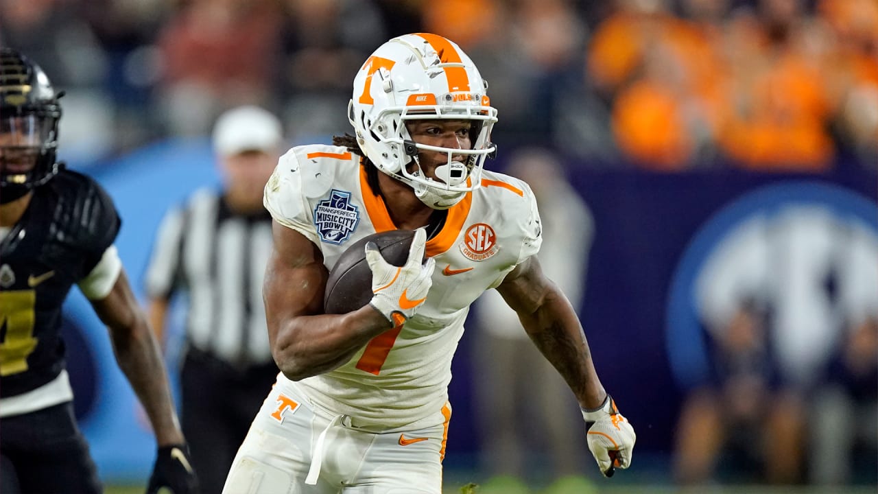 Velus Jones Jr.: Tennessee Highlights, 71st Overall Pick in 2022 NFL Draft