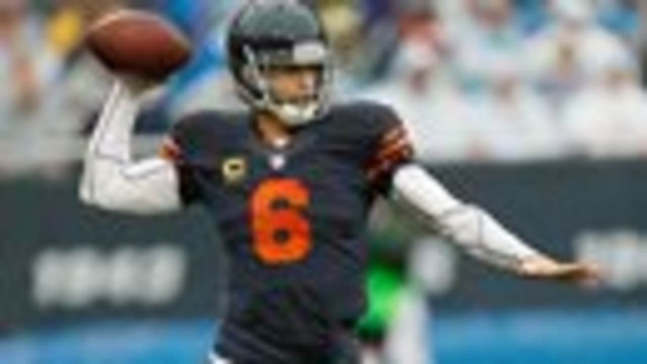 Cutler, Bennett lead Bears over Vikings 31-30