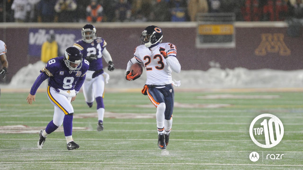 Bears Top Vikings and Clinch N.F.C. North on Icy Night - The New York Times