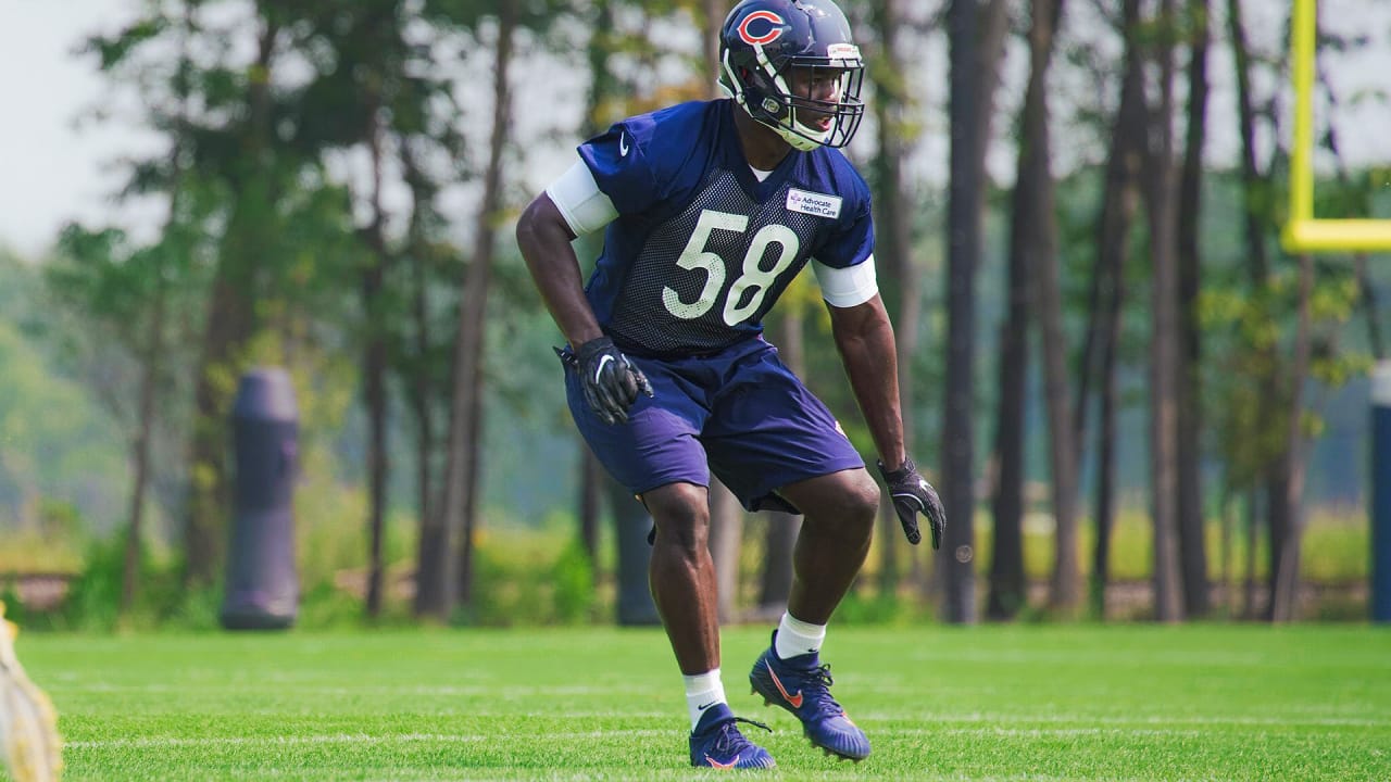 Roquan Smith is back with the Chicago Bears, and his holdout will