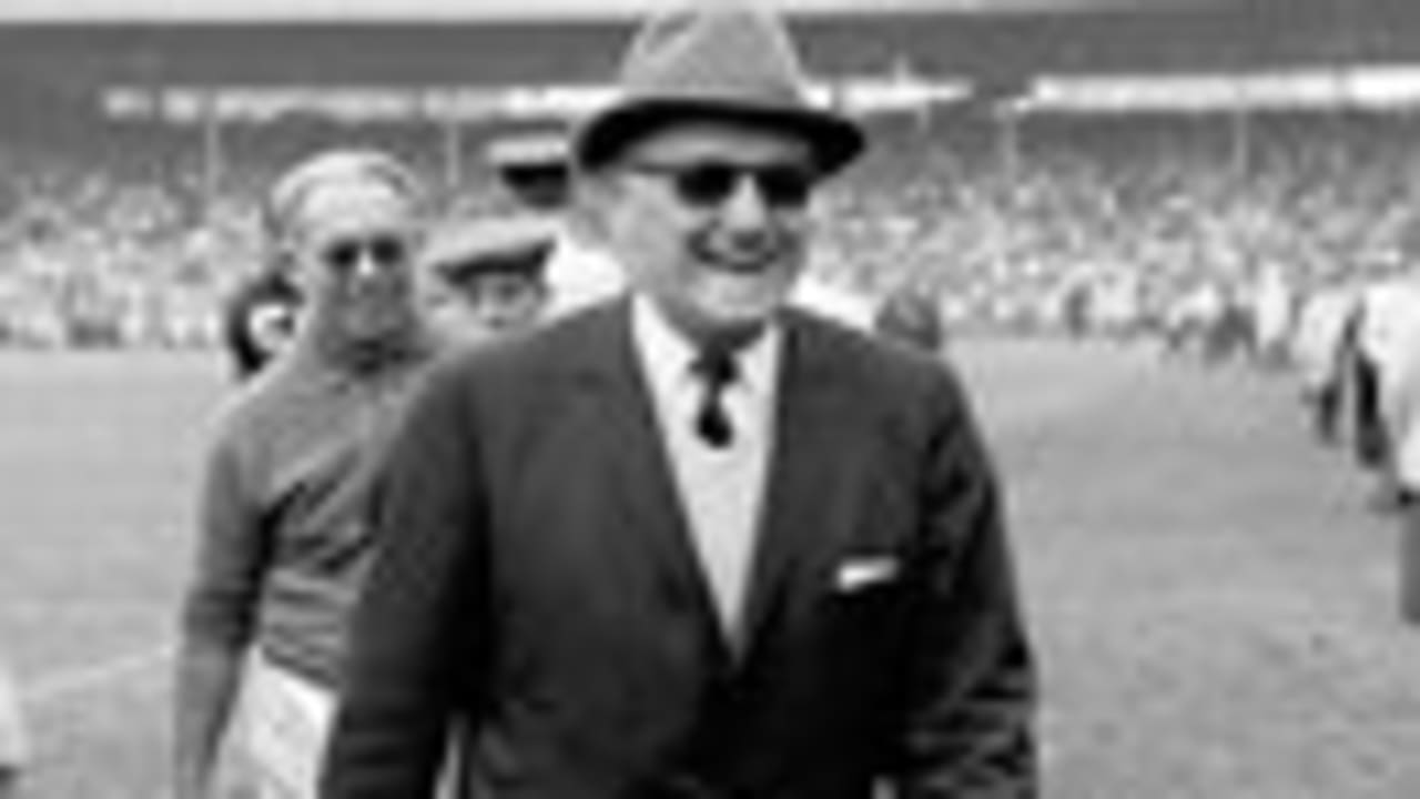 Papa Bear, George Halas, played 12 games for the NY Yankees before