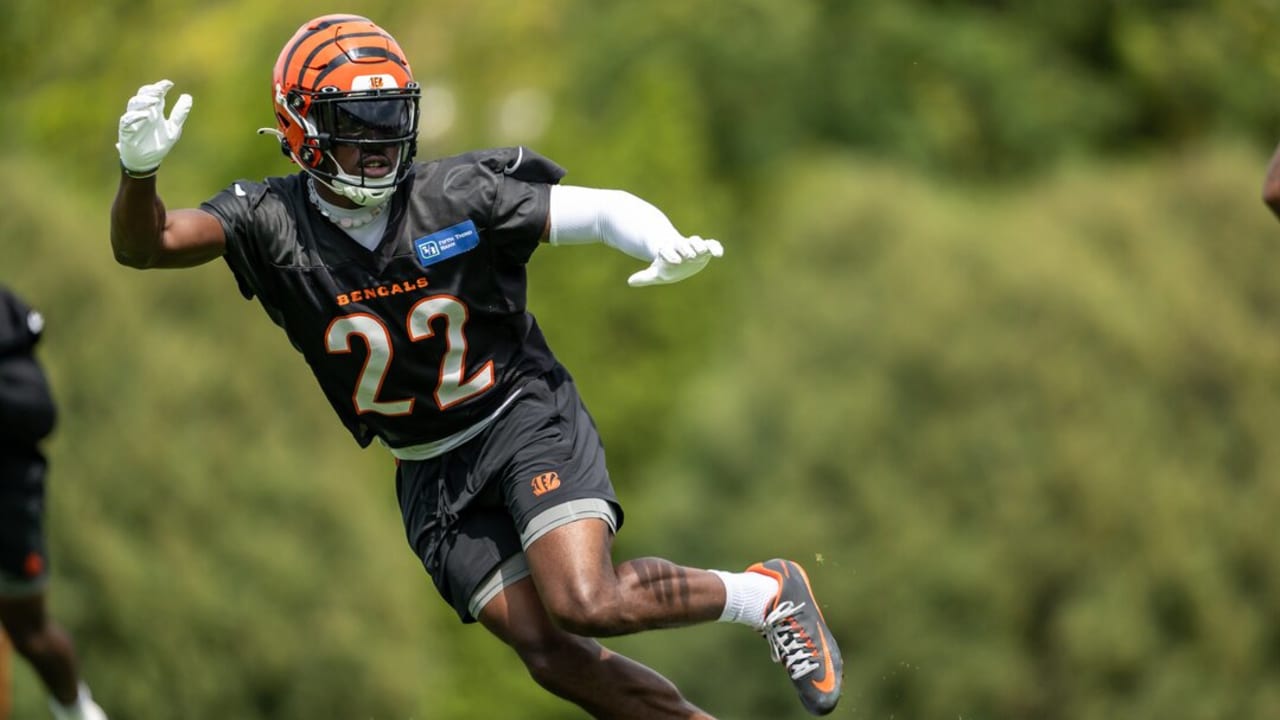 More Quick Hits: The Fastest of Zac's Fastest Bengals Team; New Mantra For  Defense; Major League Moment For Chidobe Awuzie