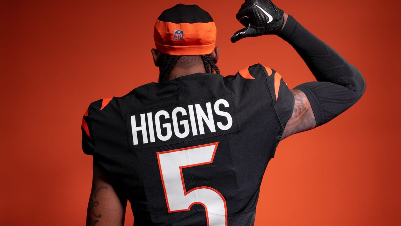 Tee Higgins to Change Bengals' Jersey Number to 5 from Chad