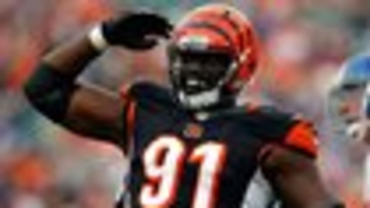 Carlos Dunlap adds Super Bowl ring to his national championship