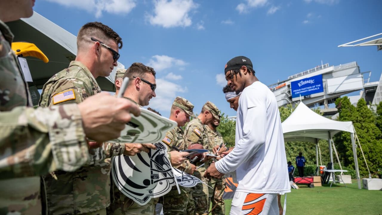 Freedom alum and current NFL star Joe Mixon holds youth camp in