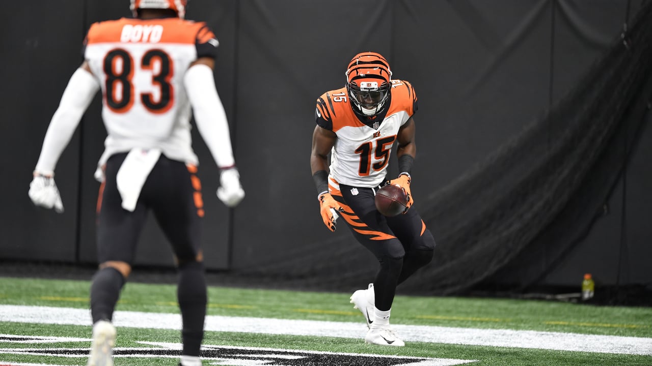 WATCH: Chiefs WR Justyn Ross comes down with terrific touchdown catch vs.  Browns