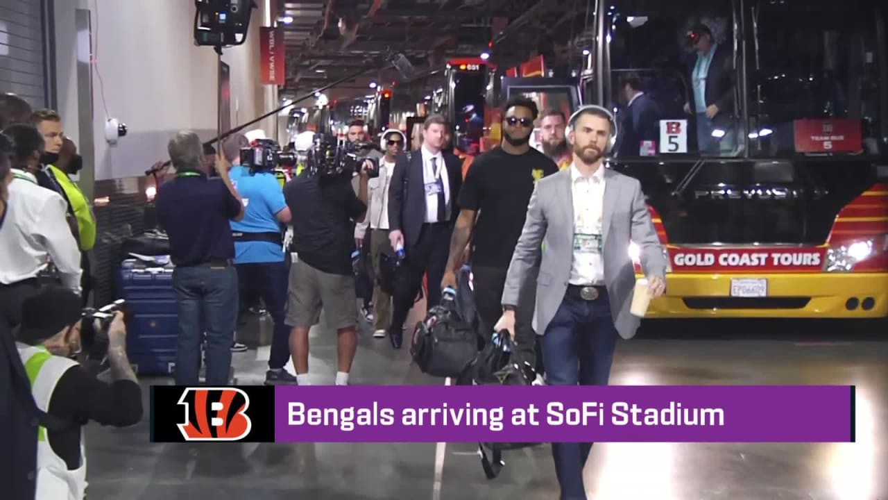 Bengals arrive at SoFi Stadium for Super Bowl LVI