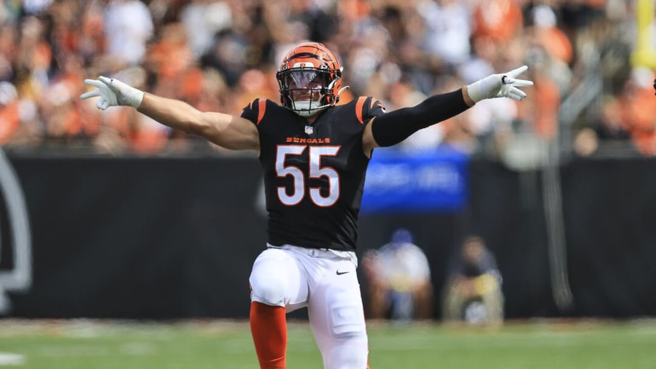 Cincinnati Bengals linebacker Logan Wilson (55) in coverage during an NFL  football game against the New