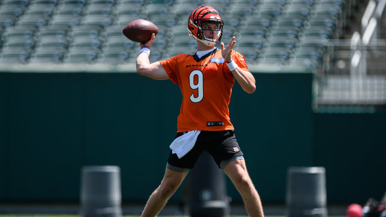 Bengals Training Camp Ends Abruptly, but Joe Burrow Keeps Working