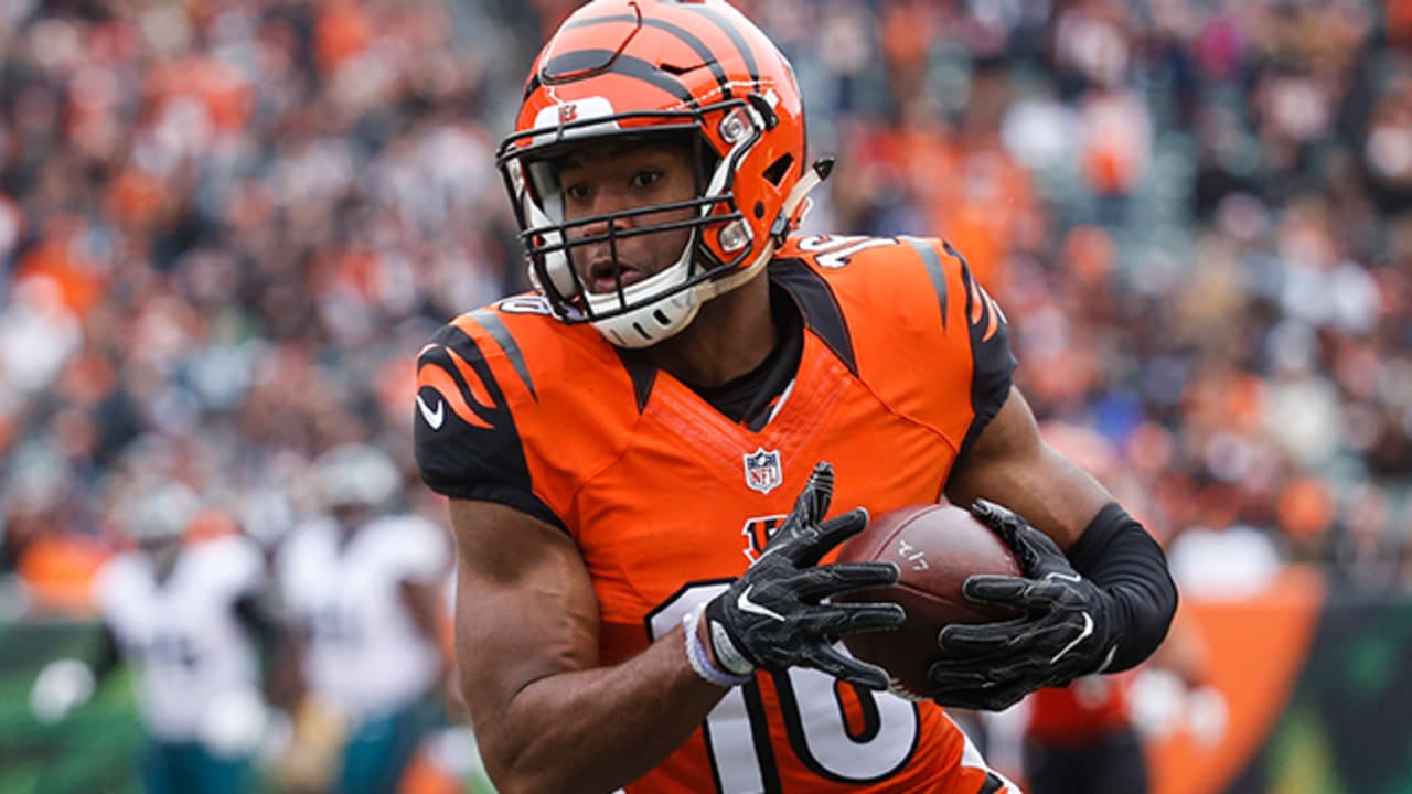 Pat Leonard's NFL notes: Joe Mixon's pay cut with Bengals