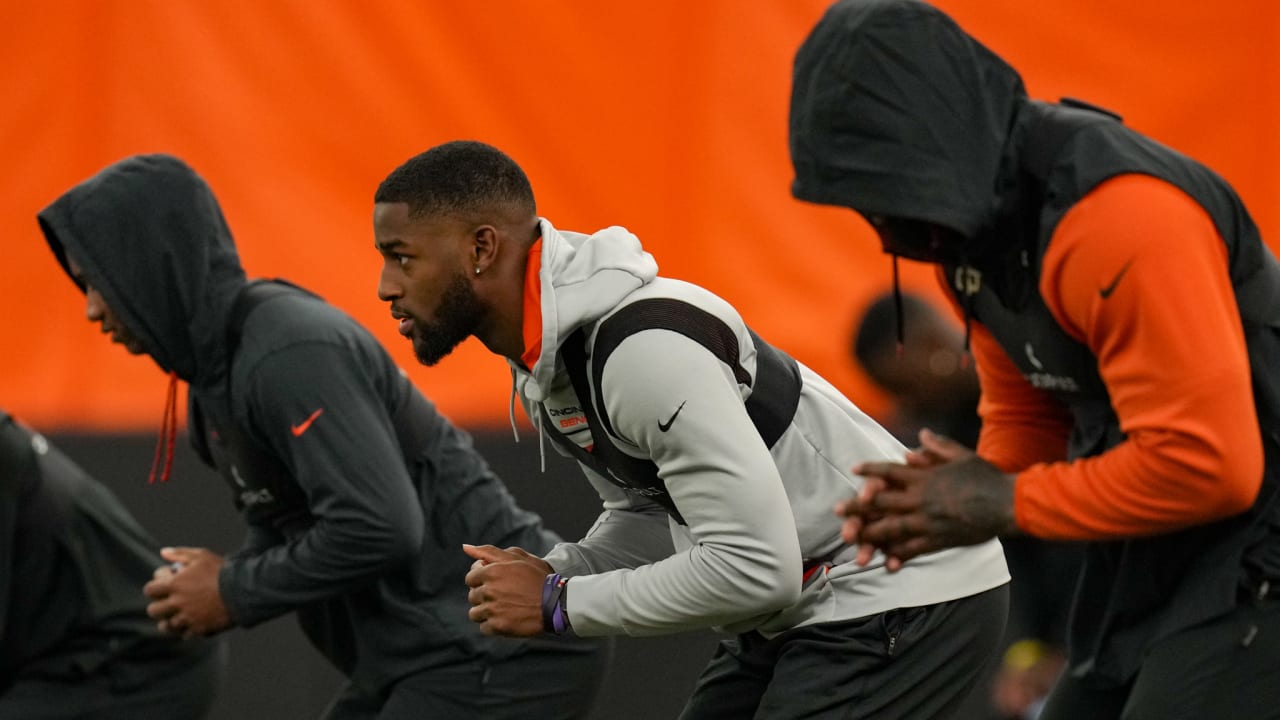 Dax Hill is finding his voice in the Cincinnati Bengals' secondary