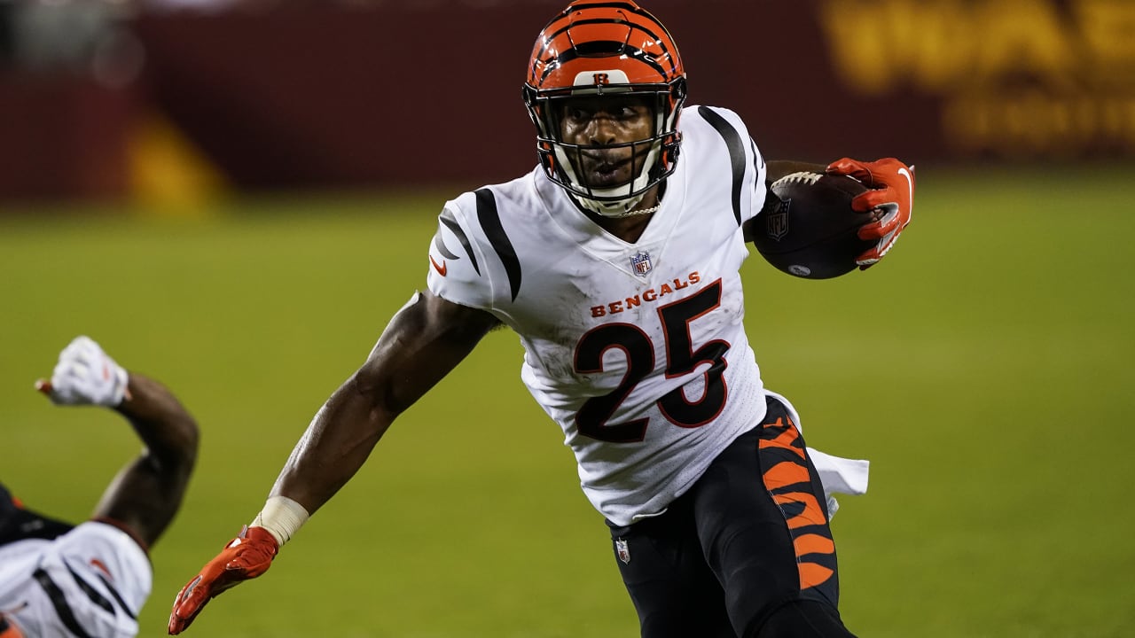 Ex-Michigan RB Chris Evans stars in new role during Bengals' Super Bowl run  