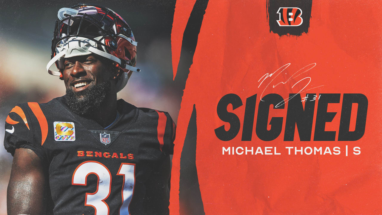 Bengals Re-Sign Michael J. Thomas