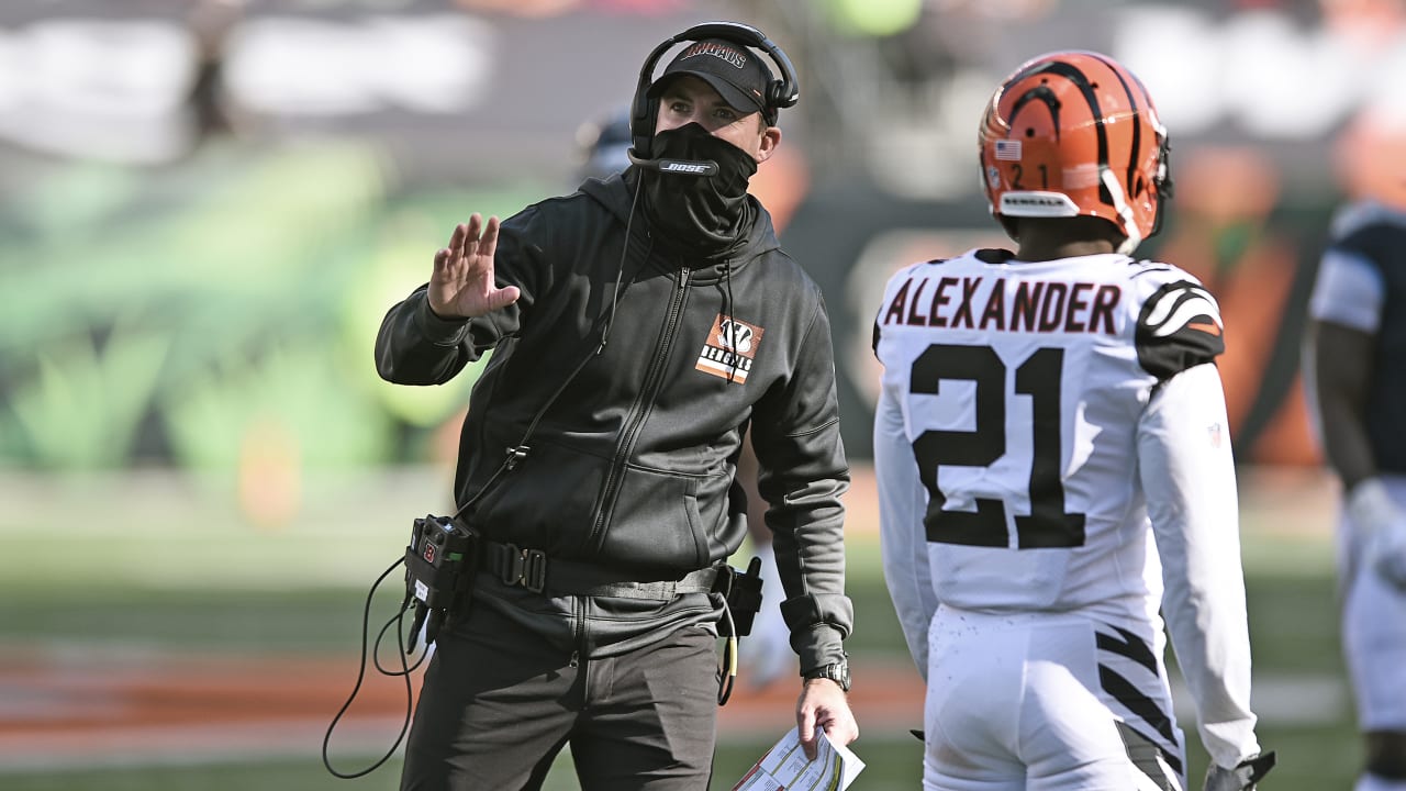 Bengals coach Zac Taylor stays mum on Joe Mixon's legal situation