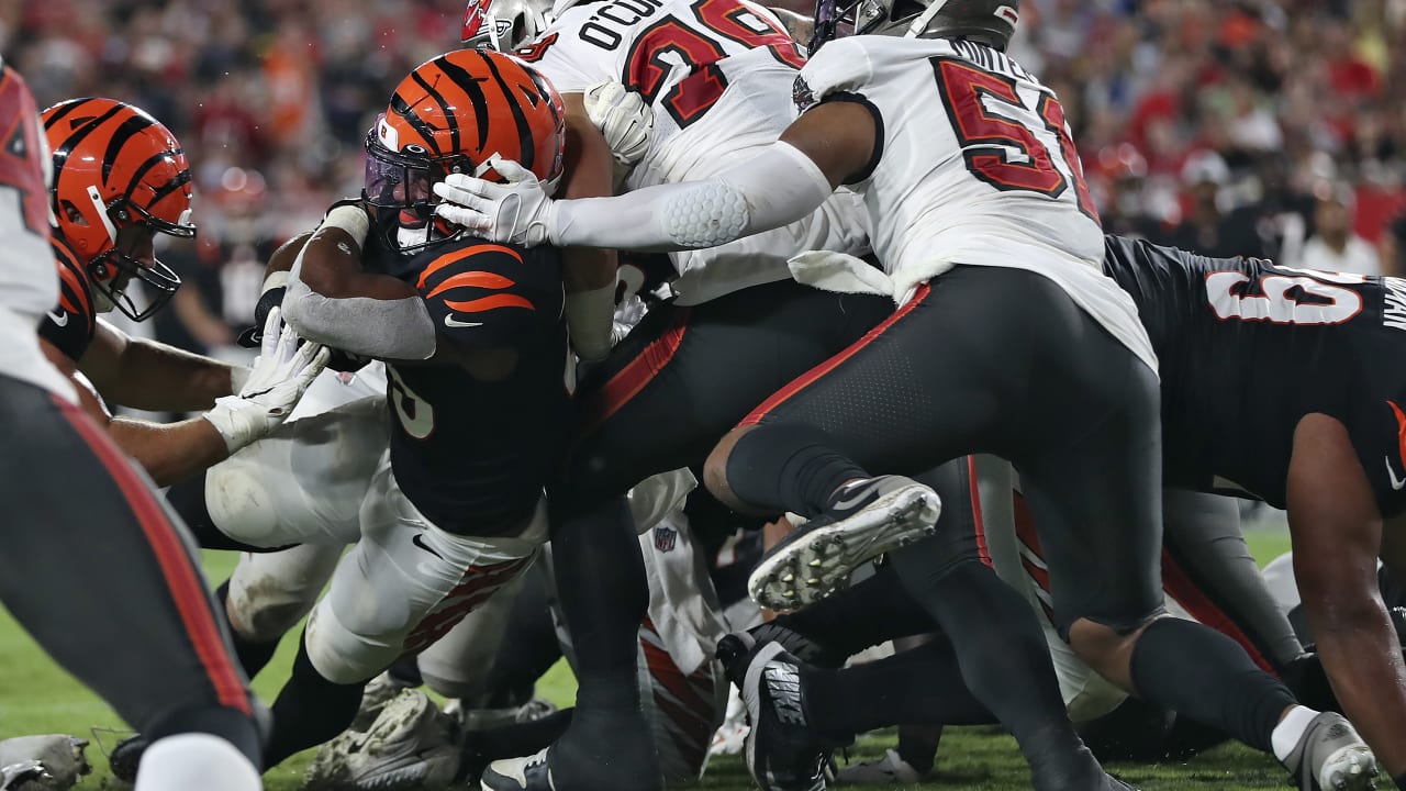 Bengals elevate DL Amani Bledsoe, S Trayvon Henderson to active roster -  Cincy Jungle