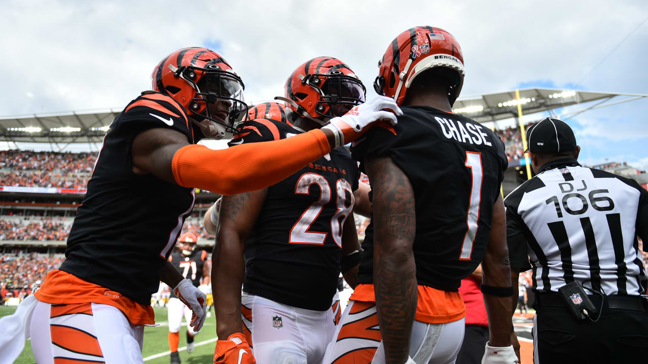 Browns beat Bengals and Joe Burrow throws for career-low 82 yards in  season-opening loss