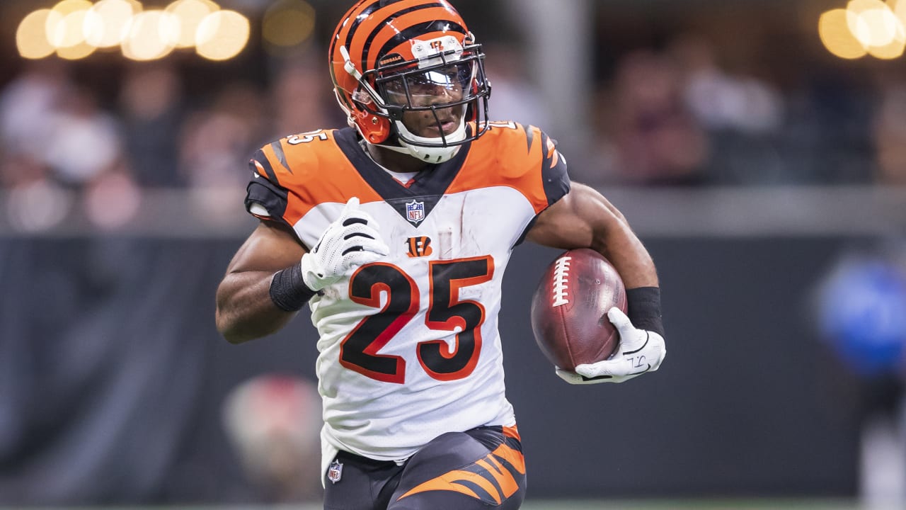 Bengals RB Gio Bernard bids Cincinnati farewell