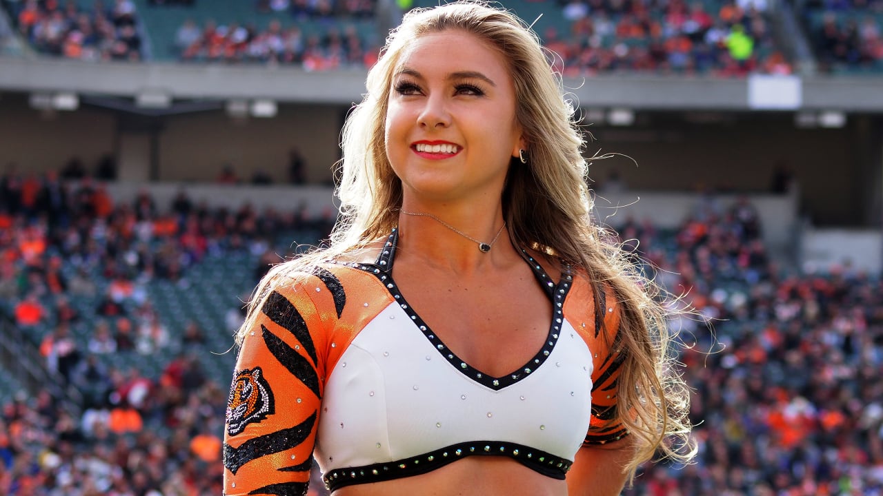 BenGals Cheerleaders Gallery Ravens at Bengals