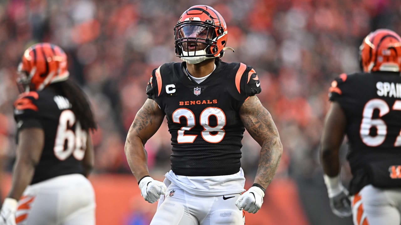 Joe Mixon, Tee Higgins and defense: Analysis from Bengals victory