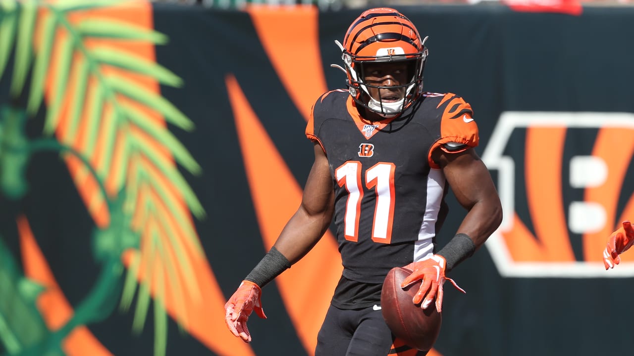 The Bengals today activated WR John Ross to the 53-player roster