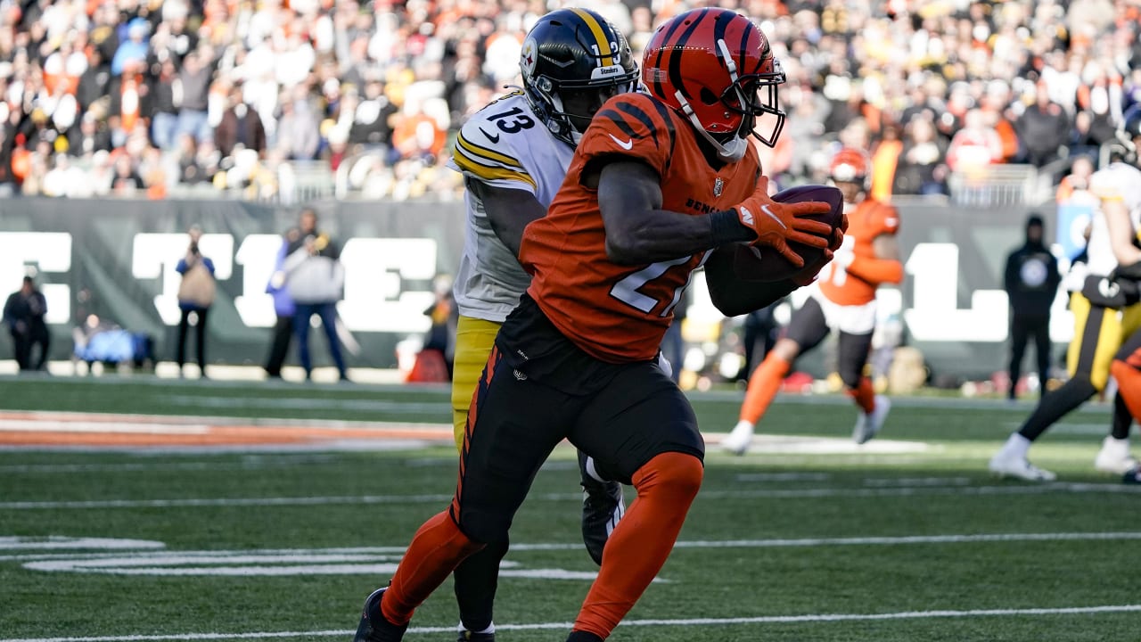 Bengals vs. Steelers game time: NFL flexes AFC North contest into