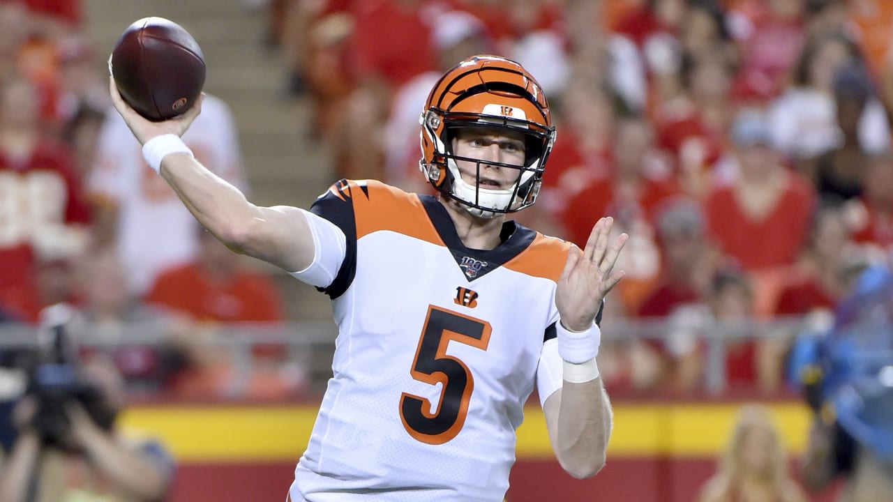 NFL preseason: Bengals S Clayton Fejedelem carted off field vs. Chiefs -  Cincy Jungle