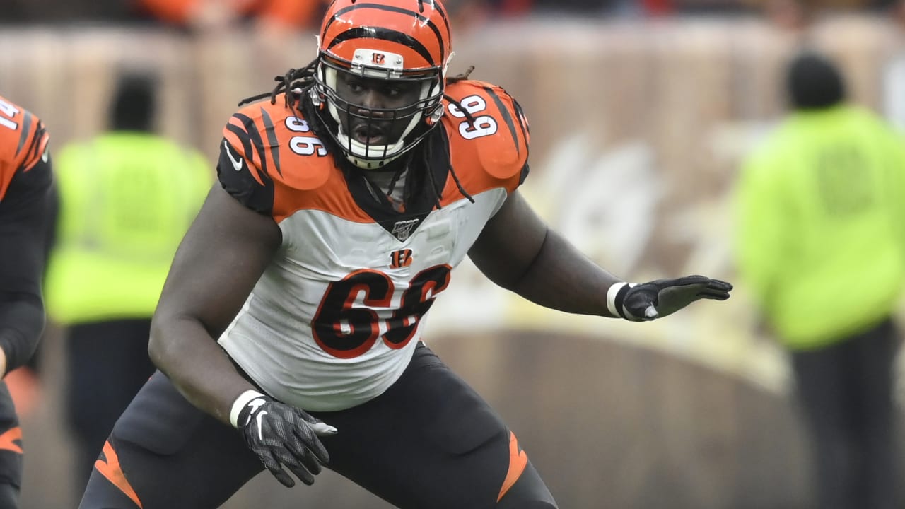 Bengals center Trey Hopkins signed a multi-year deal to keep him in  Cincinnati