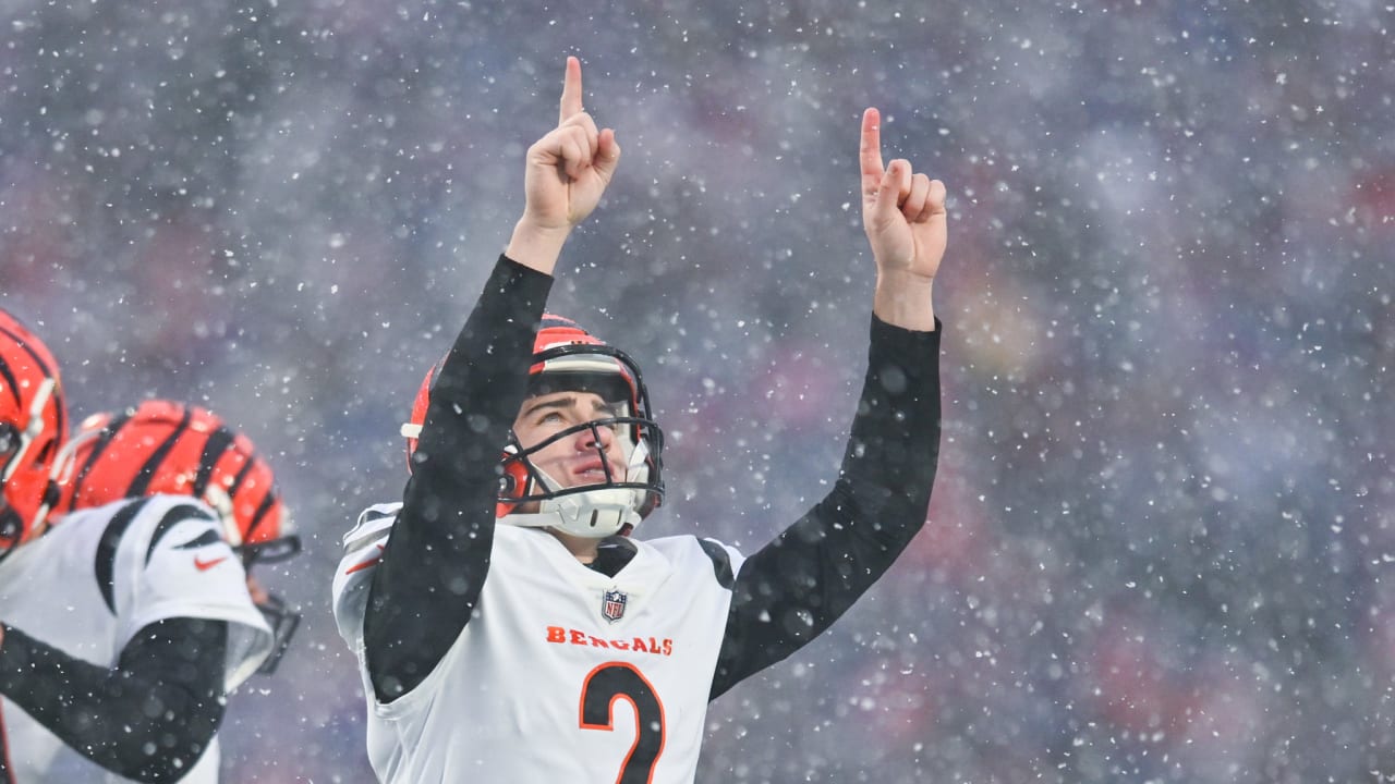 The Bengals' Evan McPherson with the celebration of missed field goal