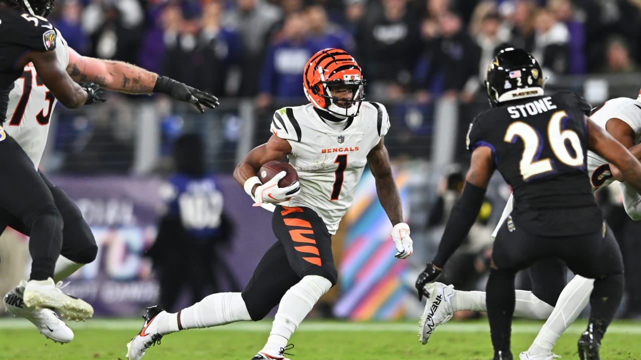 Ja'Marr Chase Cincinnati Bengals Unsigned Catching A Pass in White Alternate Jersey Photograph