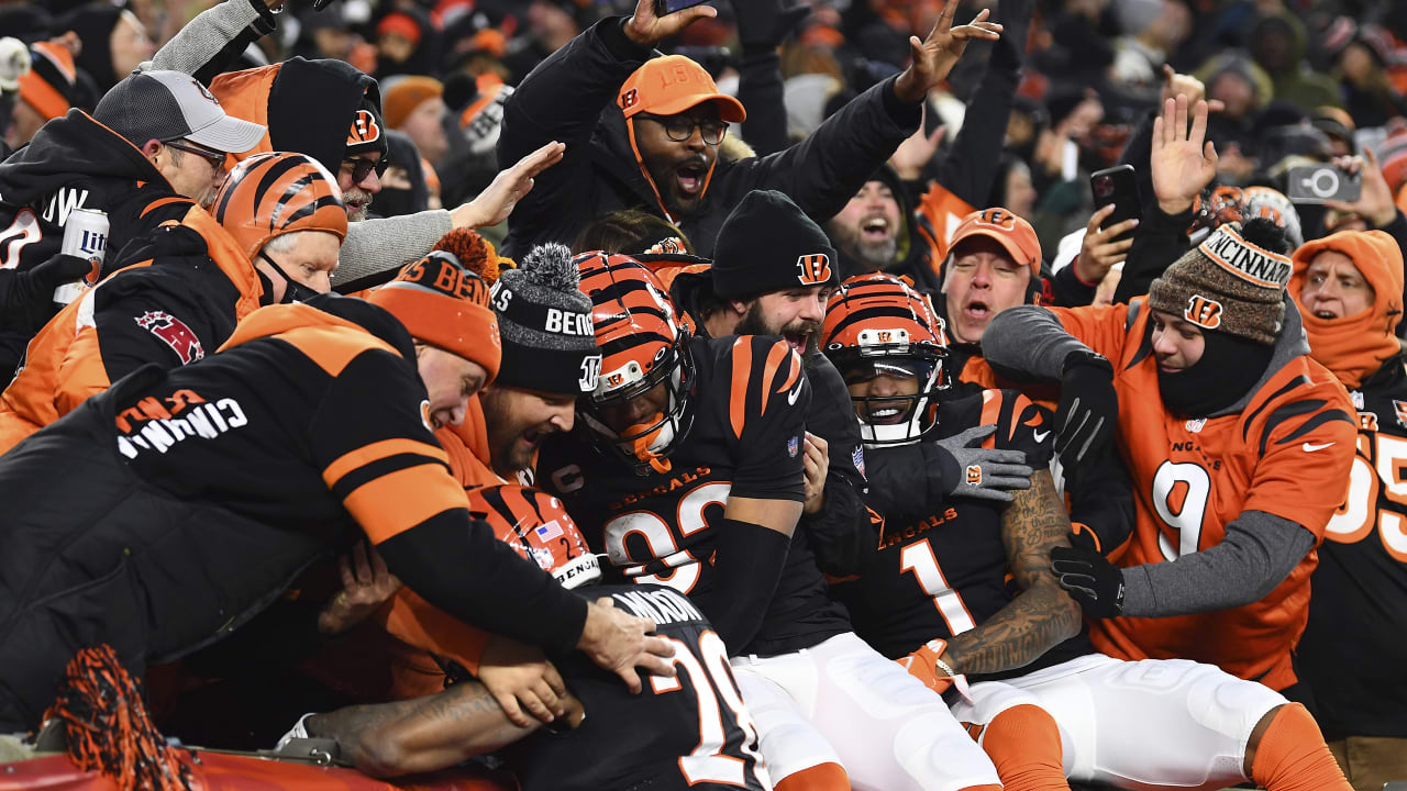 Cincinnati Bengals win their first playoff game in 31 years, defeat Las  Vegas Raiders 26-19